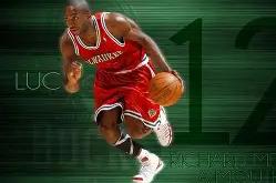 包含赛地聚焦——中超今晨热度飙升，密尔沃基雄鹿调整名单，更衣室稳定，轮换策略成焦点的词条-ewc平台